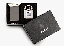 Подарочный набор ZIPPO 29789 зажигалка + блок для трубок 